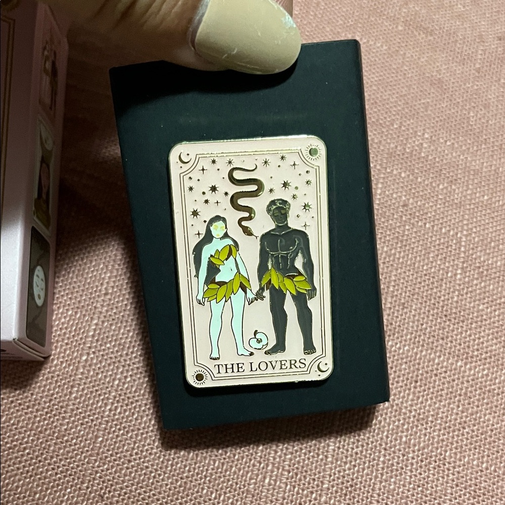 Celestial Dreams Tarot Card Theme Enamel Pin - The Lovers